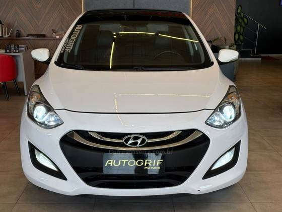HYUNDAI I30 1.8 MPI 16V GASOLINA 4P AUTOMATICO HYUNDAI I30 1.8 MPI 16V GASOLINA 4P AUTOMATICO